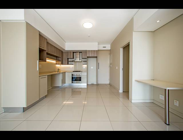 2 BEDROOM APARTMENT TO LET IN ROSEBANK
